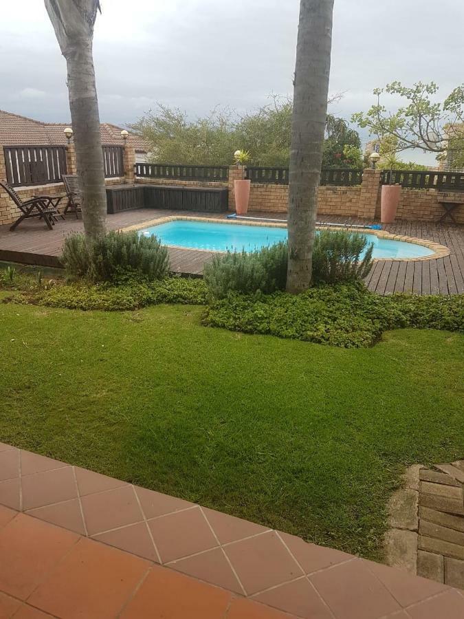 Ocean View Guest House Jeffreys Bay Dış mekan fotoğraf